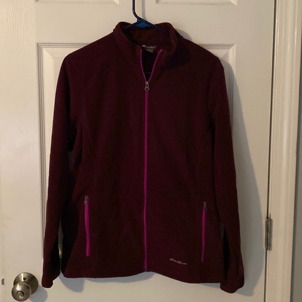 Eddie Bauer maroon fleece